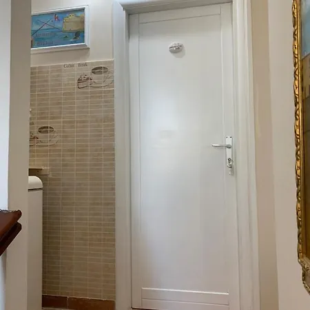 فندق مبيت وإفطار Casavecchia 3*