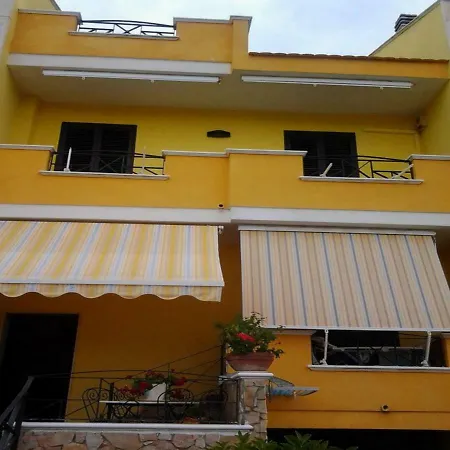 Casavecchia فندق مبيت وإفطار